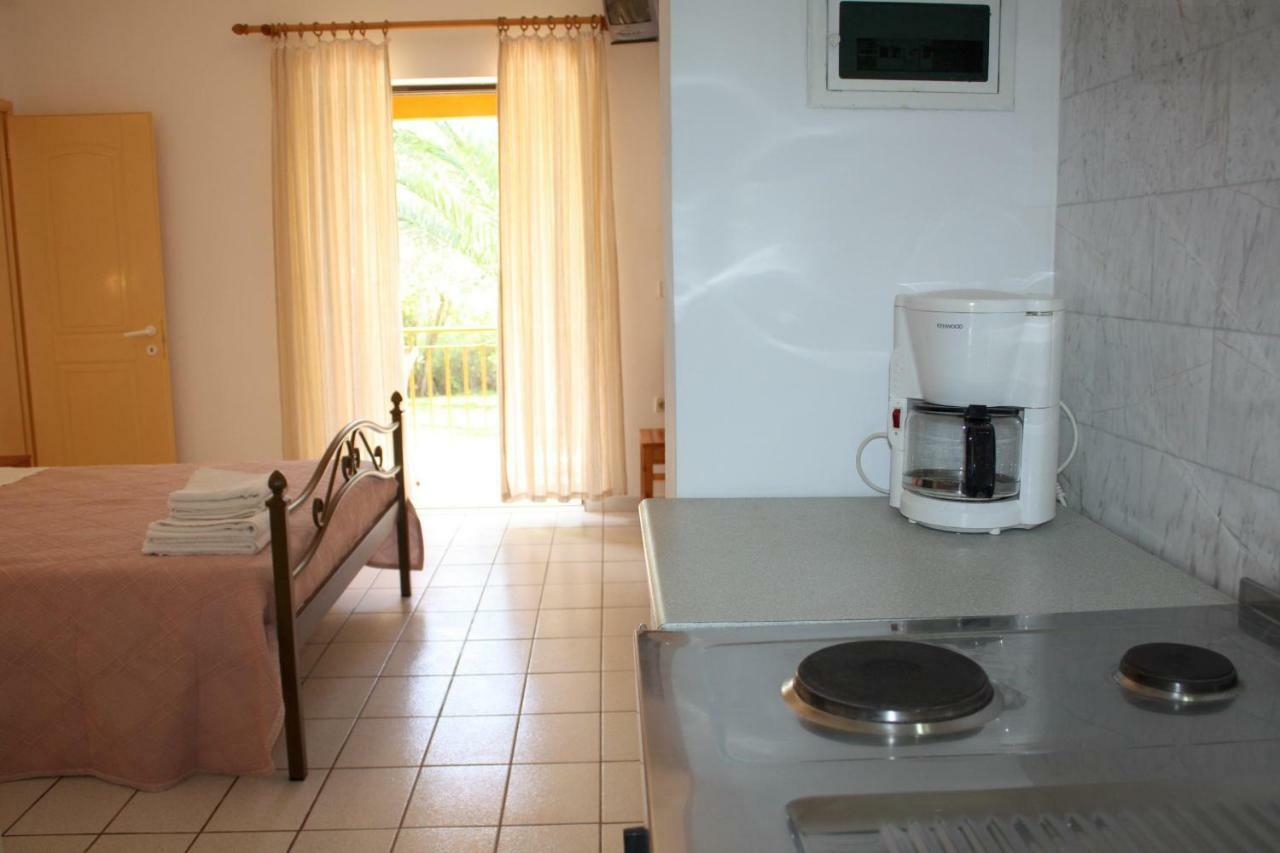 Irini-Appartement Kávos Exterior photo